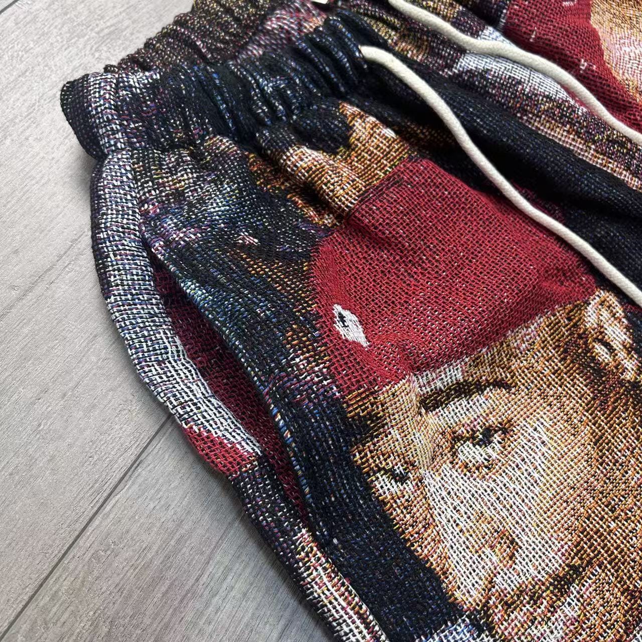 2PAC V5 TAPESTRY SHORTS