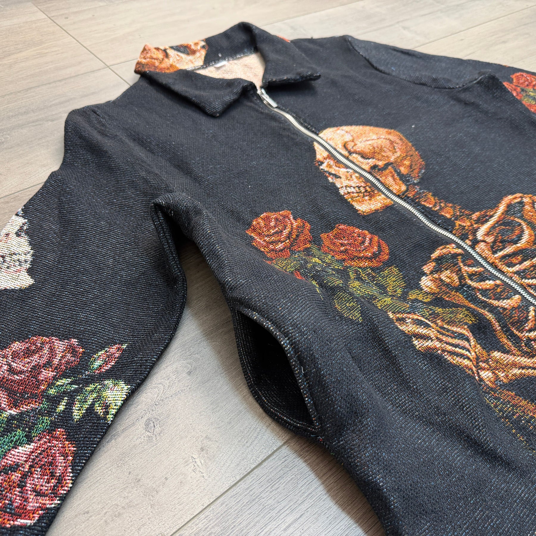 ROSE SKULL TAPESTRY JACKET