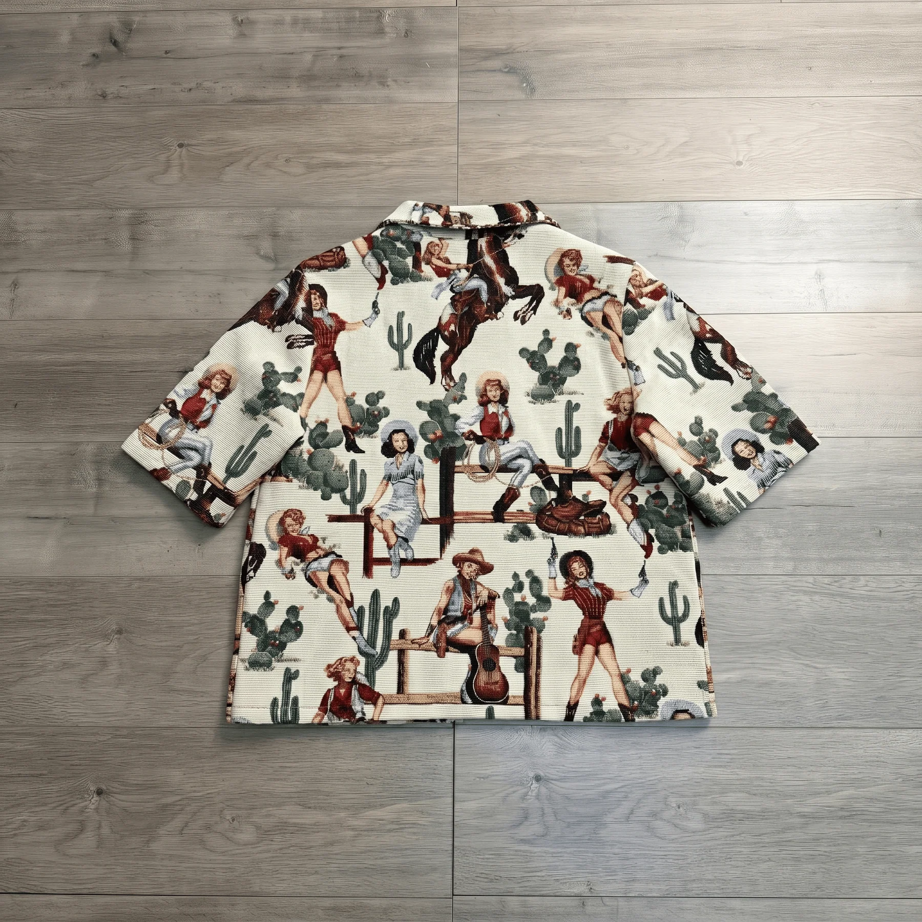WHITE COWGIRL TAPESTRY TEE