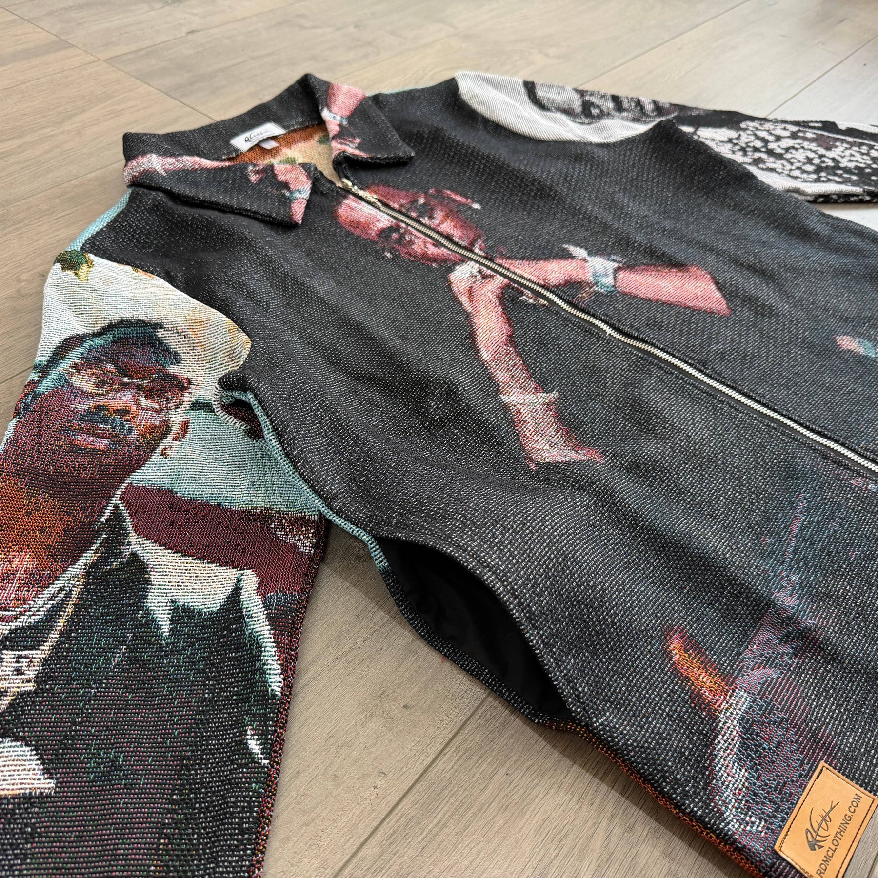 RDMCLOTHINGART tapestry hoodie YOUNG DOLPH TAPESTRY TEE-98346